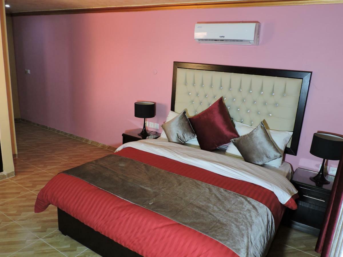 וואדי מוסא Valentine Inn Luxury מראה חיצוני תמונה