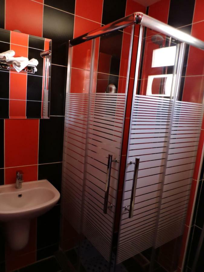 וואדי מוסא Valentine Inn Luxury מראה חיצוני תמונה